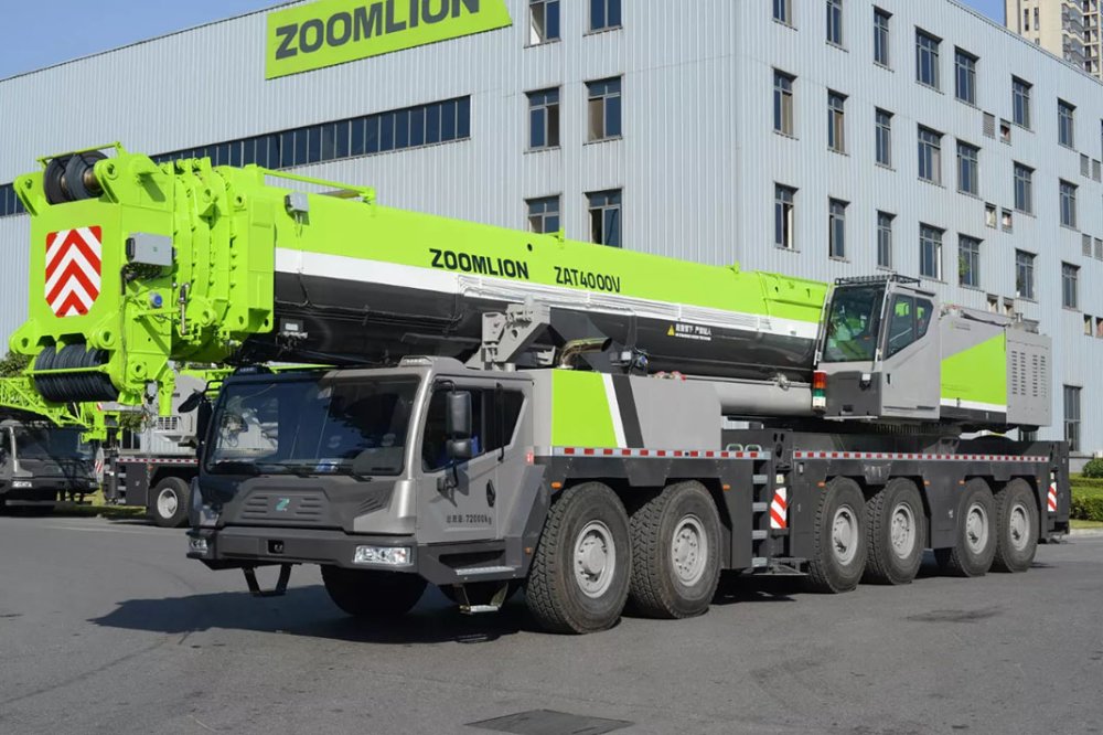 Вездеходный кран Zoomlion ZAT4500V 450 тонн
