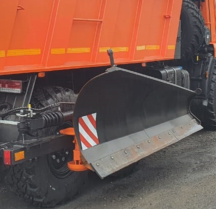 Боковой отвал КДМ 